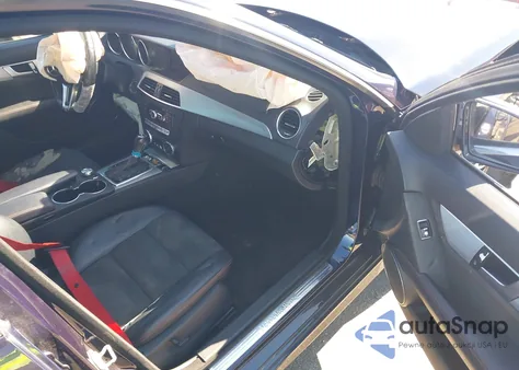 2013 Mercedes-Benz C 250 Sport from USA, damaged, VIN WDDGF4HB1DA762530